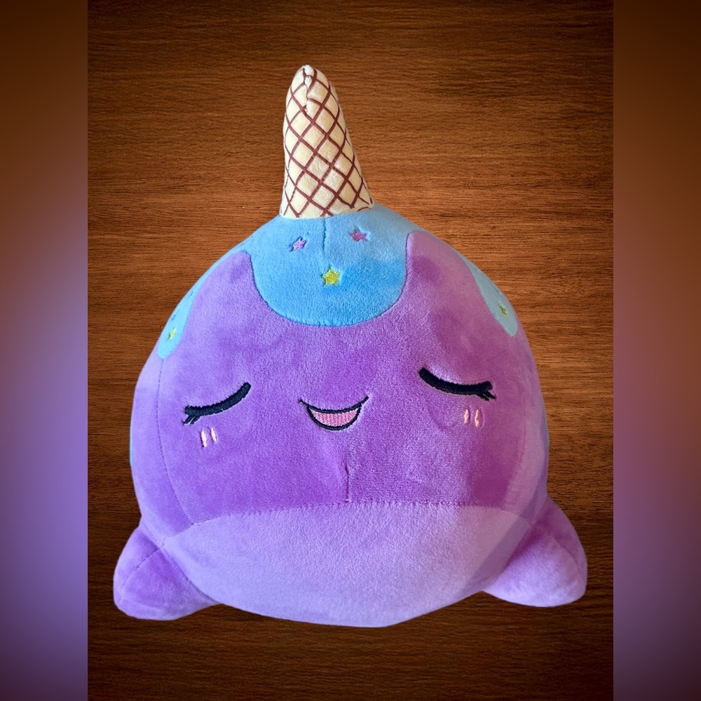 Aurora Tasty Peach Studio stuffed animal.